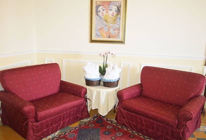 Полулюкс Вид на Море, Palazzo Krataiis