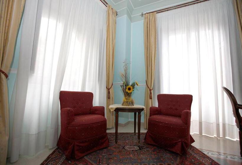 Полулюкс Вид на Море, Palazzo Krataiis