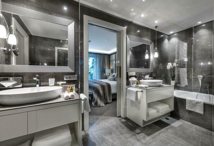 מיטת קינג בסוויטה, Villa Eden A Member Of Leading Hotels Of The World