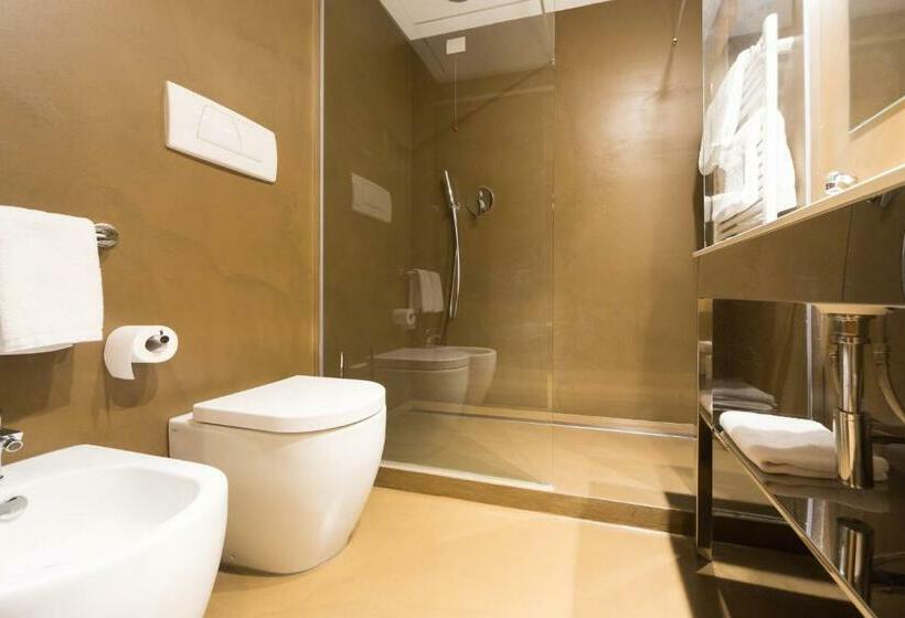 اتاق استاندارد, Motel Ascot