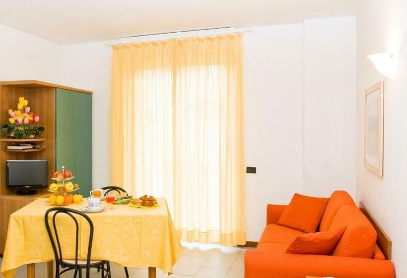 Апартаменты 1 Спальня, Residence Il Monello