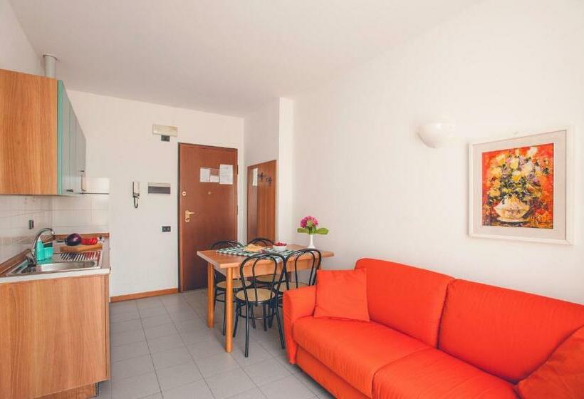 Апартаменты 1 Спальня, Residence Il Monello