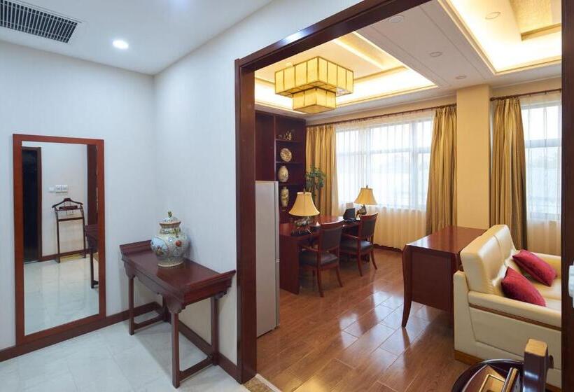 سوئیت پرزیدنت, Soluxe Hotel Niamey