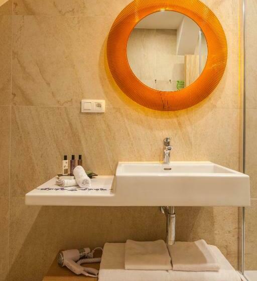 패밀리 룸, Pod Lipou Resort