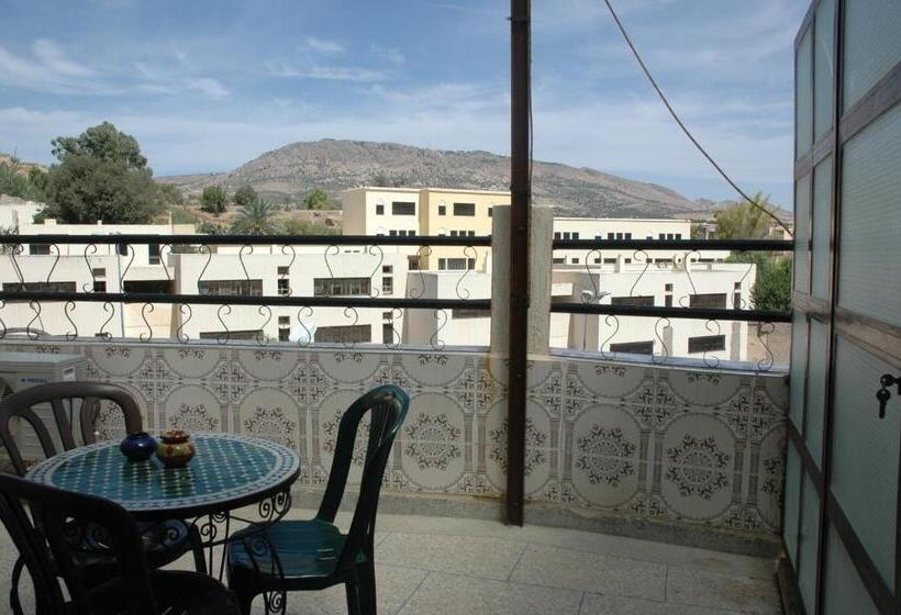 سوییت خانوادگی, Bab Al Madina