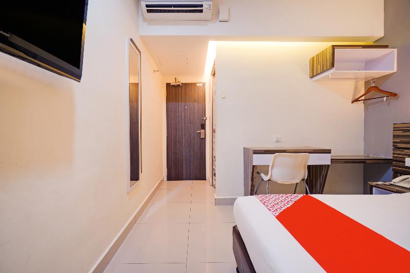 Номер Deluxe Кровать Кинг, Gm Holiday  Permai Jaya
