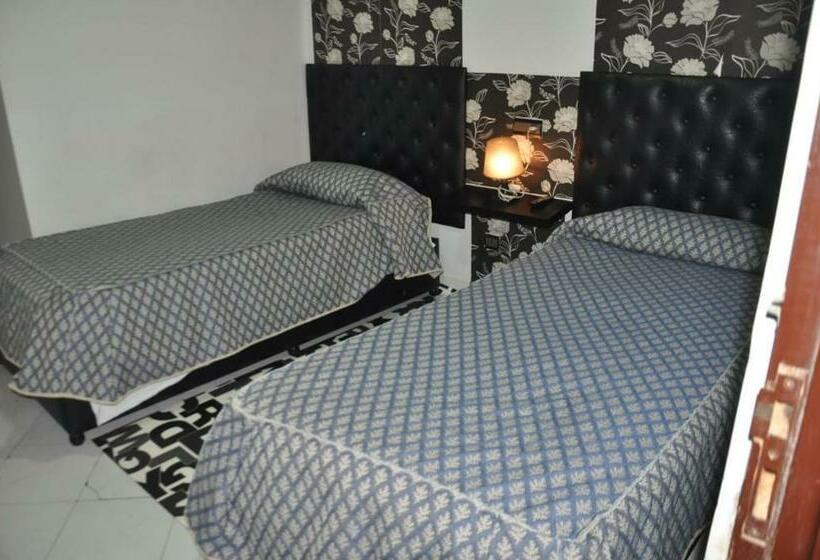 اتاق استاندارد یک نفره, Hôtel Marina