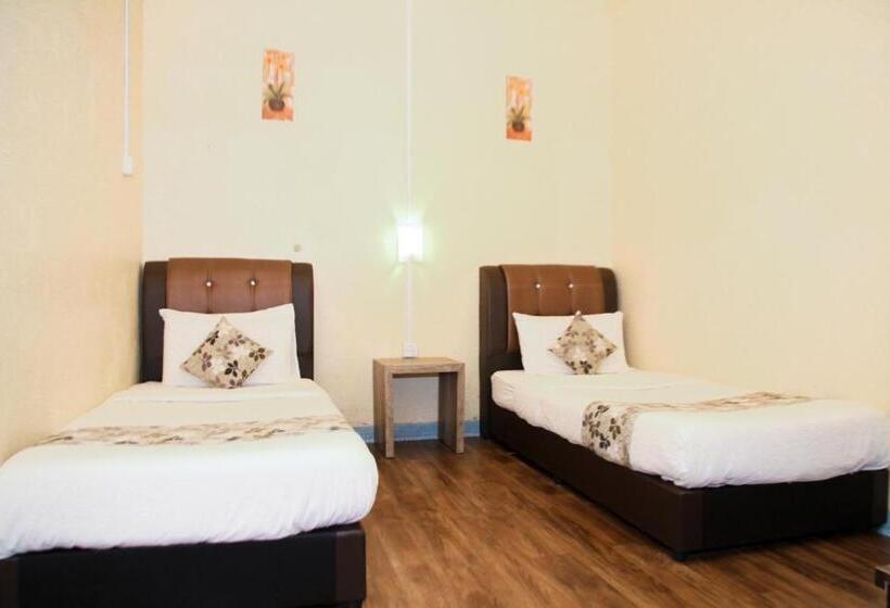 스탠다드 룸, Myra Hotel Mersing