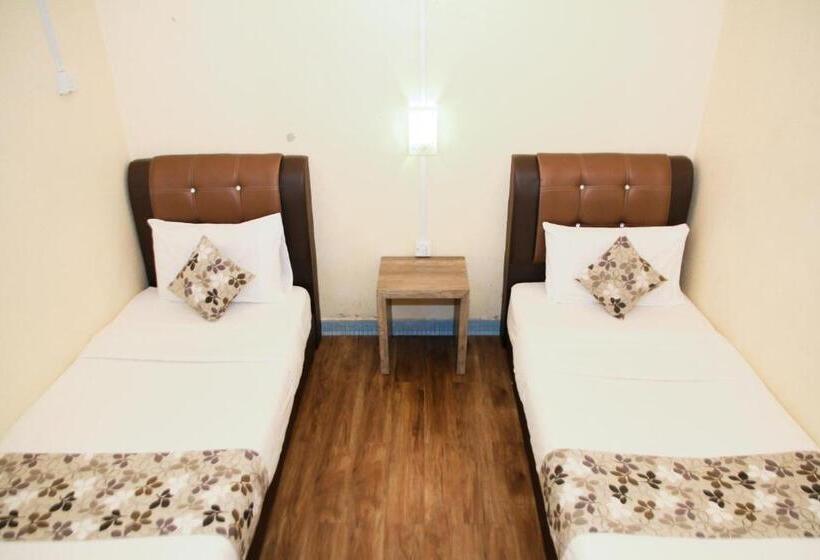 Номер Стандарт Совместная Ванная, Myra Hotel Mersing