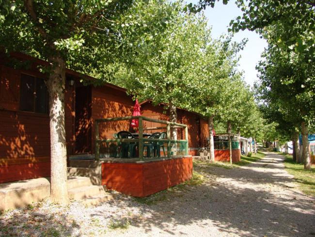 Бунгало Стандарт, Camping Ribera Del Ara