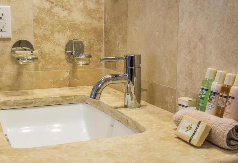 Apartamento 2 Quartos com Jardim, The Hamilton Beach Villas & Spa
