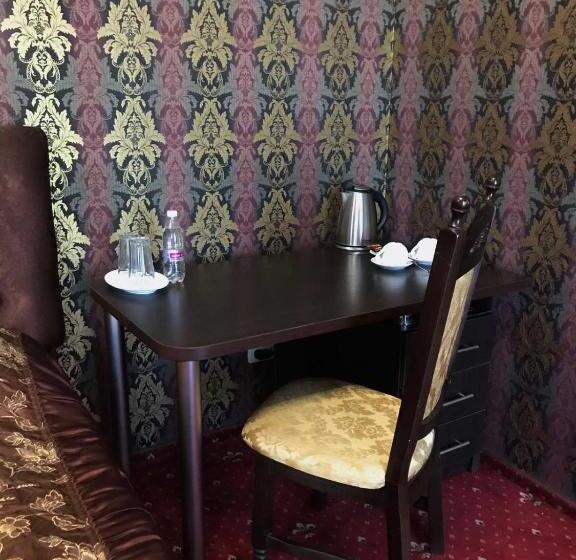 اتاق استاندارد برای معلولان, Garden Hall