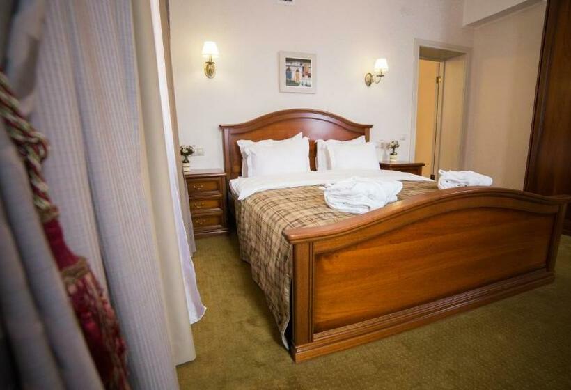سوییت, Svityaz Resort