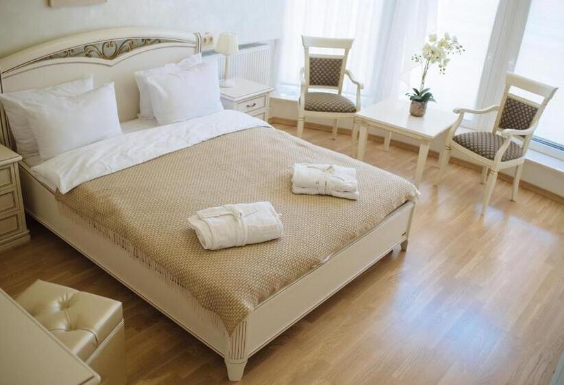 شقة غرفتين, Svityaz Resort