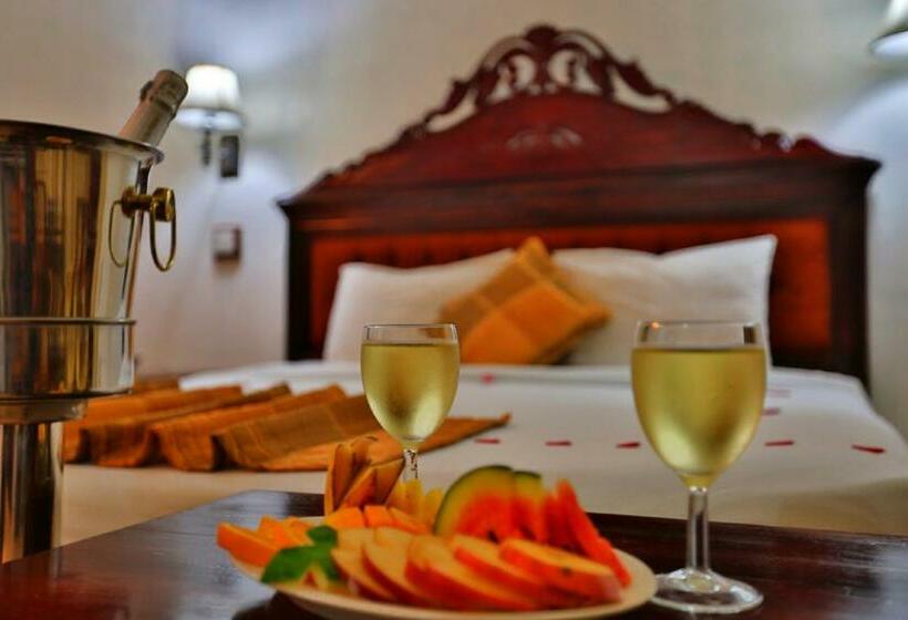 Номер Deluxe, Centauria Hill Resort