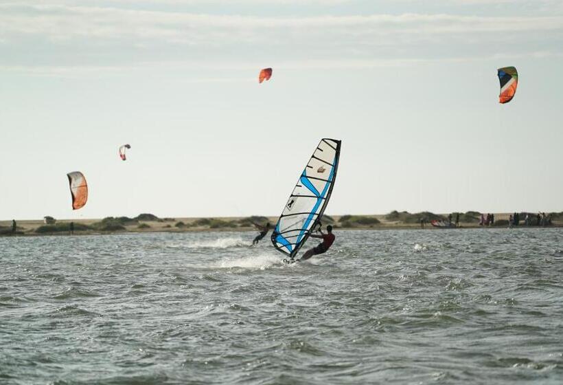 اتاق استاندارد با تراس, De Silva Wind Resort Kalpitiya  Kitesurfing School Sri Lanka