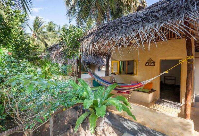 بانگلوی استاندارد, De Silva Wind Resort Kalpitiya  Kitesurfing School Sri Lanka