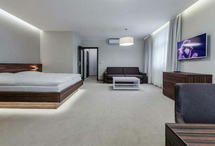 Habitación Deluxe con Hidromasaje, Morava