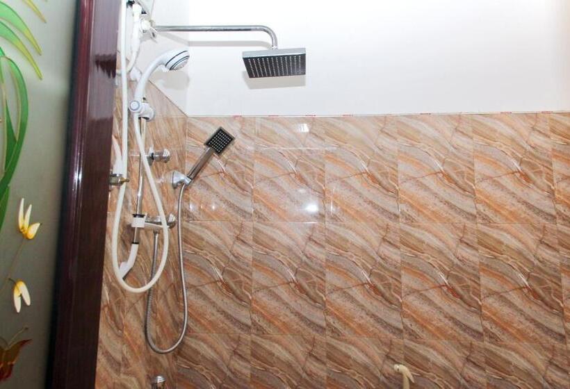 اتاق لوکس, Pearl Resort Mirissa