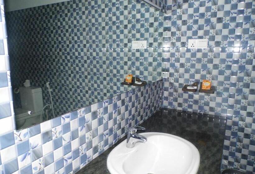 Трехместный Номер Deluxe, Saman Resort