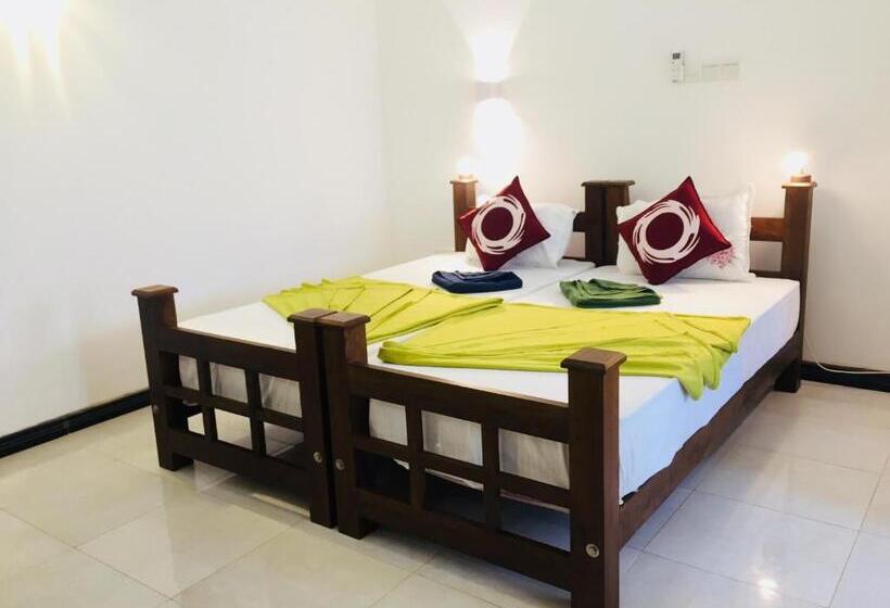Номер Deluxe Вид на Бассейн, Saman Resort
