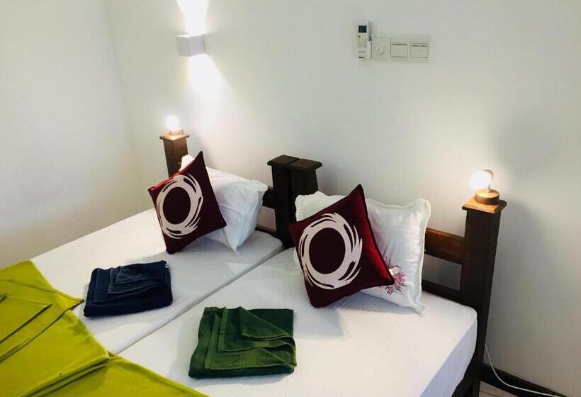 Номер Deluxe Вид на Бассейн, Saman Resort