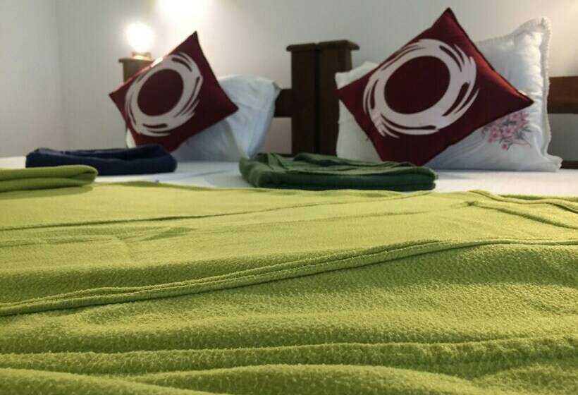 Трехместный Номер Deluxe, Saman Resort
