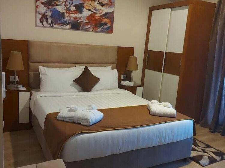 سوئیت 2 خوابه, Jewel Zamalek