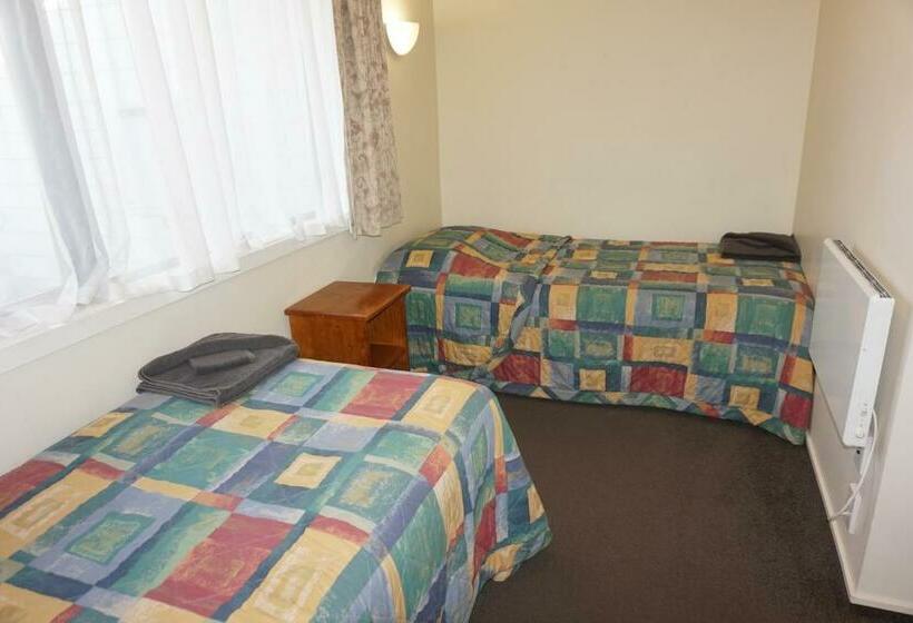 דירת דלוקס 2 חדרי שינה, Geraldine Motels