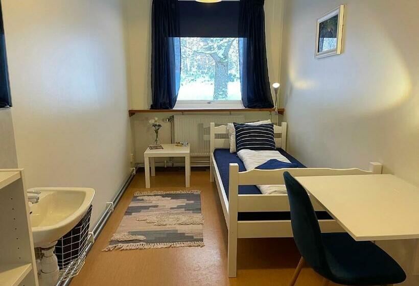 חדר סטנדרד יחיד חדר אמבטיה משותף, Hällefors Vandrarhem Hostel & Kanotcenter