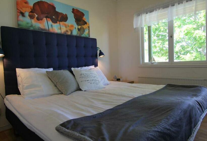 Standard Room, Snäck Annex