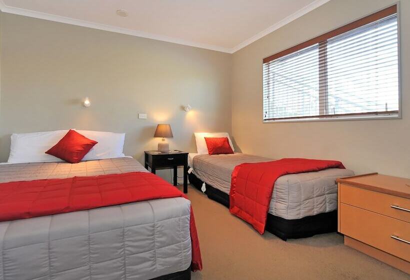Апартаменты 2 Спальни, Mohua Motels