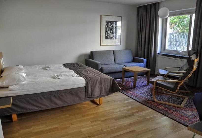 Семейный Номер, Ronneby Cityhotell