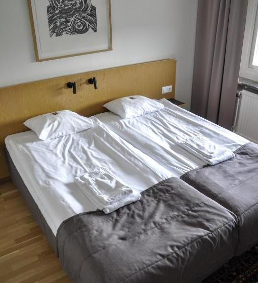 Семейный Номер, Ronneby Cityhotell