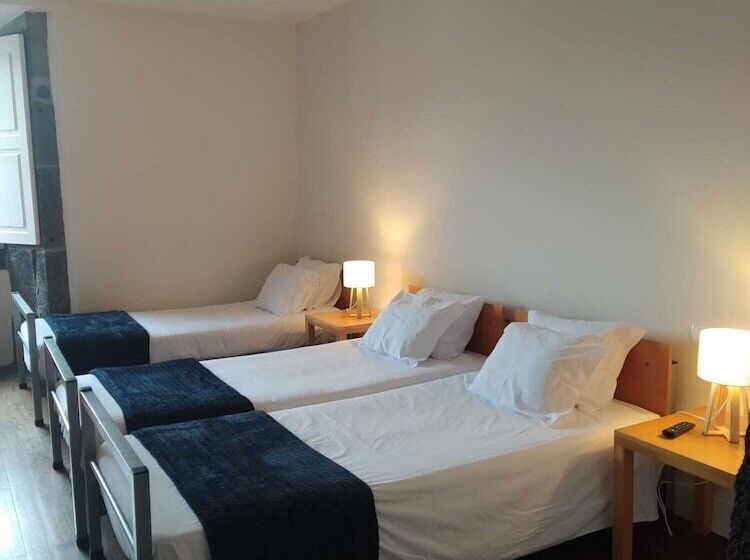 스탠다드 트리플 룸, Azores Youth Hostels   Pico
