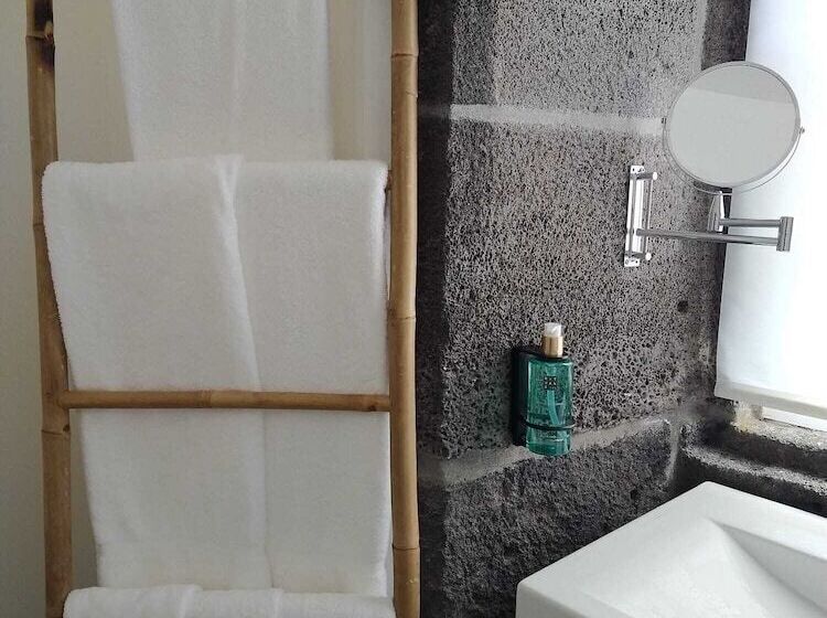 스탠다드 트리플 룸, Azores Youth Hostels   Pico