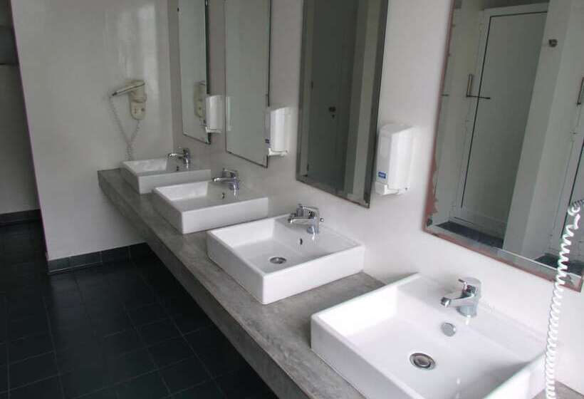 공동 객실, Azores Youth Hostels   Pico