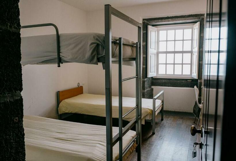 공동 객실, Azores Youth Hostels   Pico