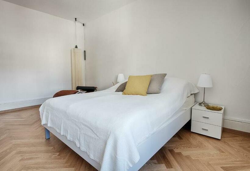 带共用浴室的标准房间, Am Pavillon, Bed&kitchen