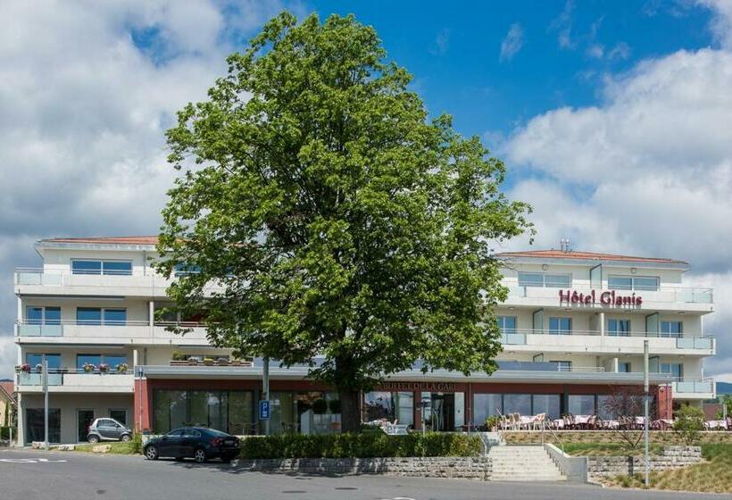 Номер Стандарт, Glanis