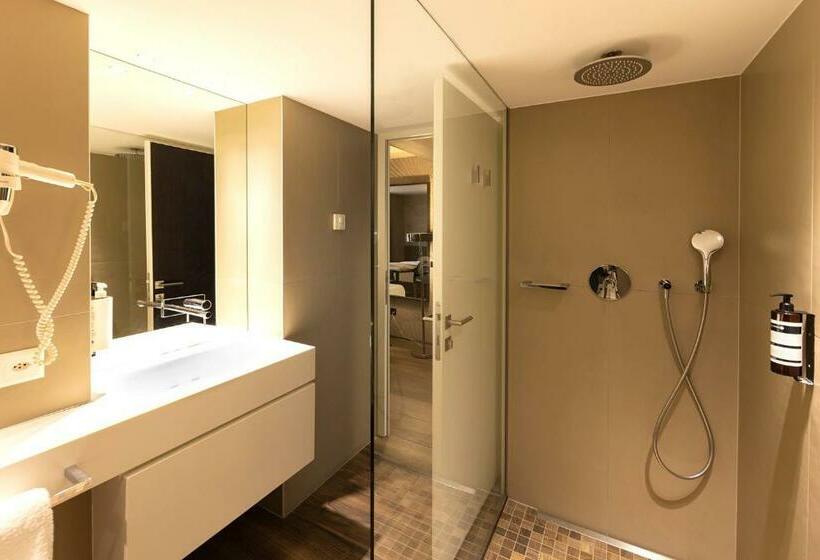 سوییت لوکس, San Carlo Suite