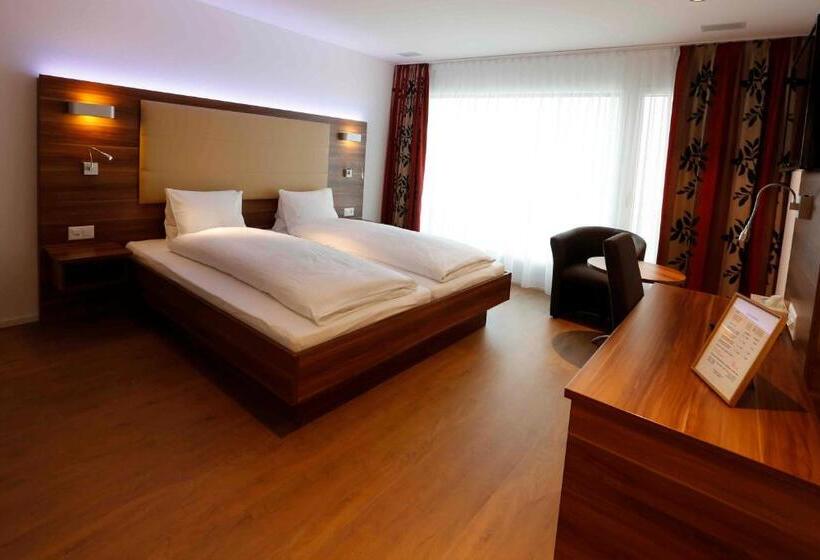 Номер Комфорт, Schützenhaus