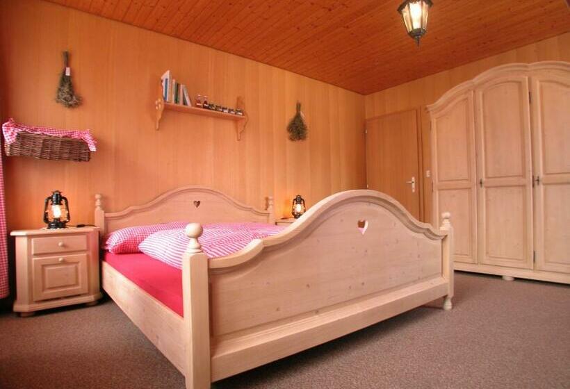 Четырехместный Номер Стандарт, Tourist