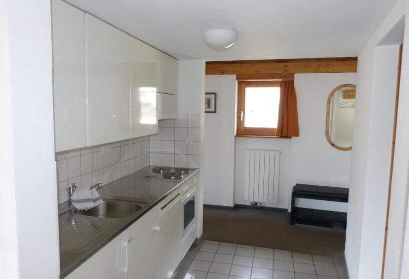 Apartament 1 Sypialnia, Laagers Hotel Garni