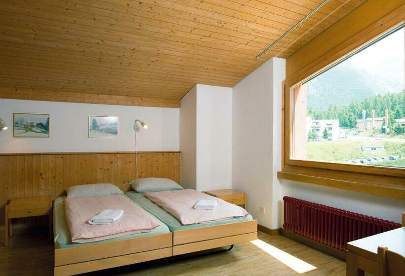 Номер Стандарт Совместная Ванная, Pontresina Youth Hostel