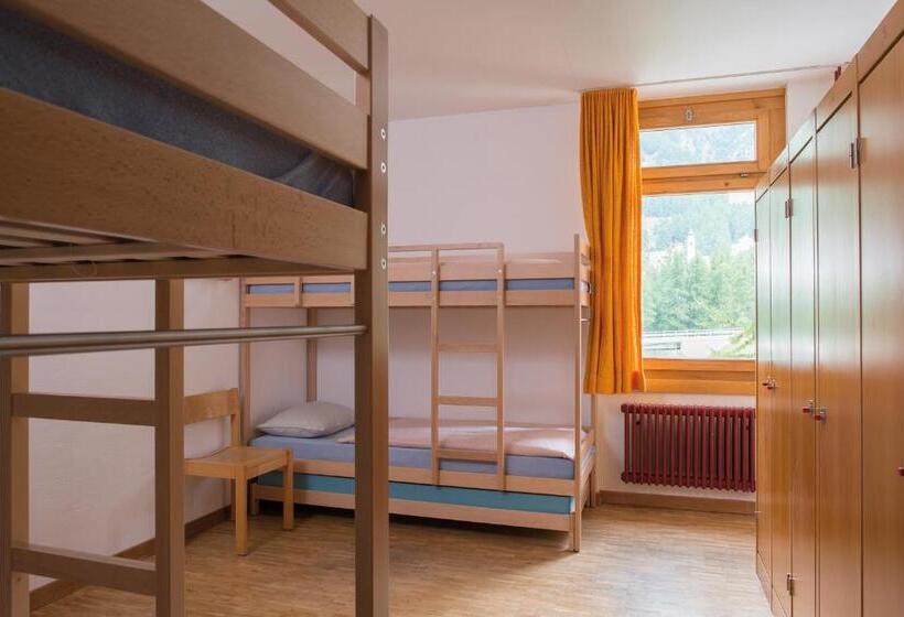 Номер Стандарт Совместная Ванная, Pontresina Youth Hostel