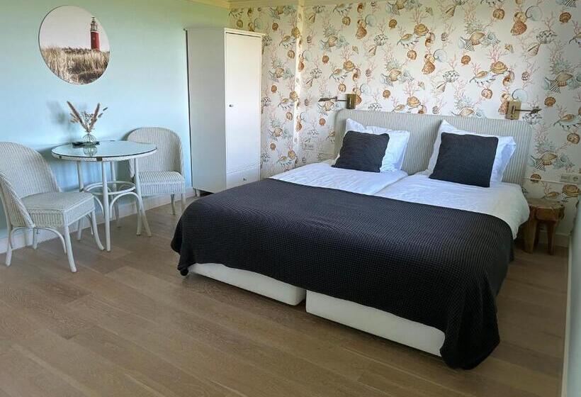 Номер Deluxe Вид на Море, Villa Nieuwland B&b