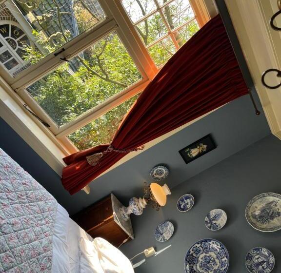 اتاق استاندارد, Deventer Heritage En Boutique B&b Museumhuis Huize De Worp