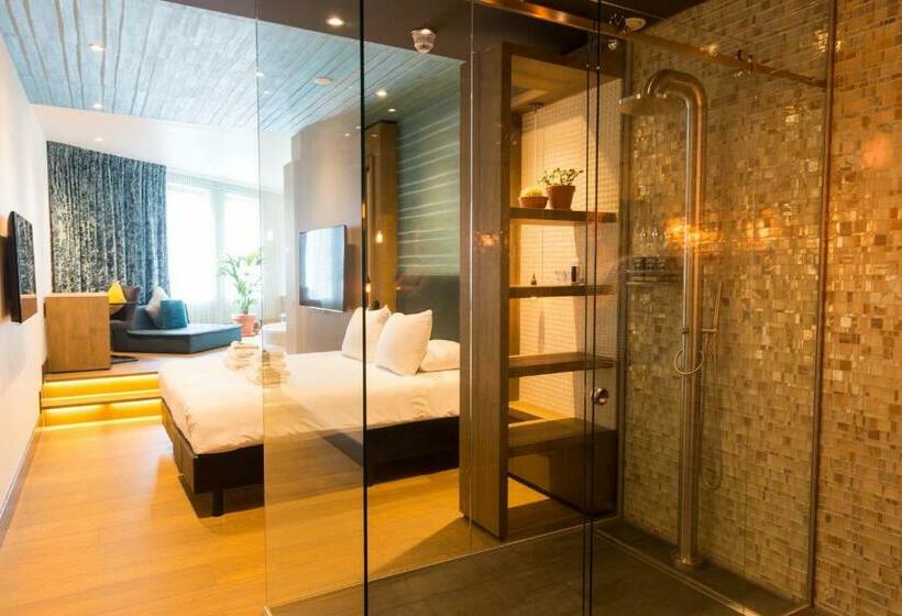 Люкс Повышенной Комфортности, Manzo's Suites