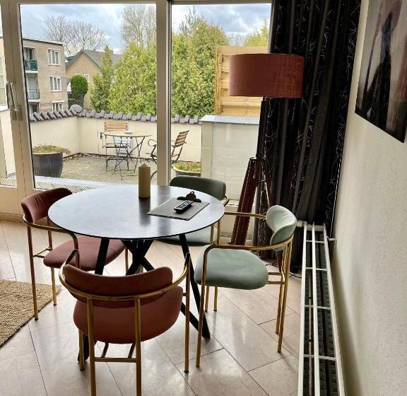 スイート, Restaurant De Loenermark